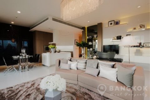 Penthouse in Bangkok, Thailand 2 bedrooms № 19478 - photo 2