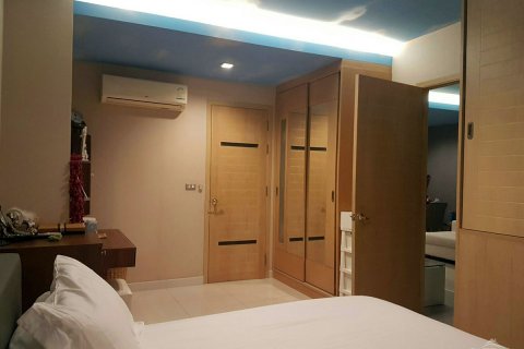 Condo on Jomtien Beach, Pattaya, Thailand, 1 bedroom  № 20453 - photo 16