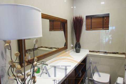 House in Pattaya, Thailand 4 bedrooms № 20876 - photo 18