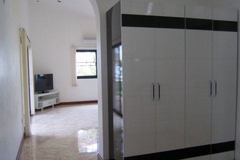 House in Pattaya, Thailand 5 bedrooms № 20286 - photo 15