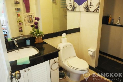 Condo in Watthana, Bangkok, Thailand, 3 bedrooms  № 19462 - photo 14