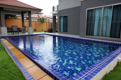 House in Pattaya, Thailand 4 bedrooms № 22409 - photo 14