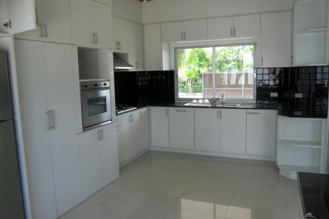 House in Pattaya, Thailand 3 bedrooms № 23256 - photo 10