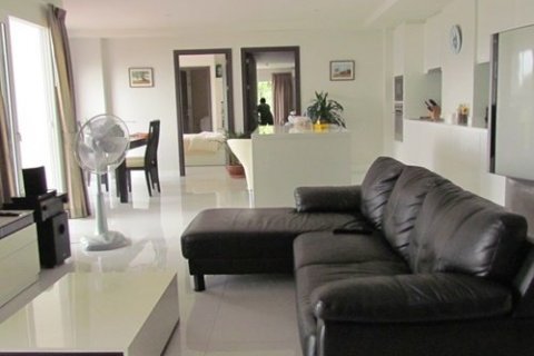 Condo in Pattaya, Thailand, 3 bedrooms  № 21124 - photo 9