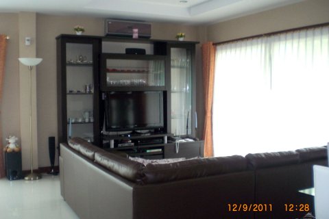 House in Pattaya, Thailand 3 bedrooms № 23255 - photo 5