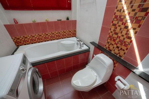 House in Pattaya, Thailand 3 bedrooms № 21306 - photo 15