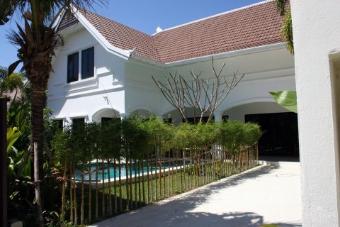 House in Pattaya, Thailand 3 bedrooms № 22839 - photo 8