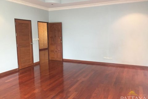 House in Pattaya, Thailand 4 bedrooms № 21631 - photo 10