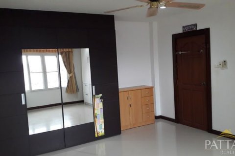 House in Pattaya, Thailand 5 bedrooms № 21319 - photo 12