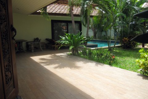 House on Jomtien Beach, Pattaya, Thailand 2 bedrooms № 23442 - photo 5