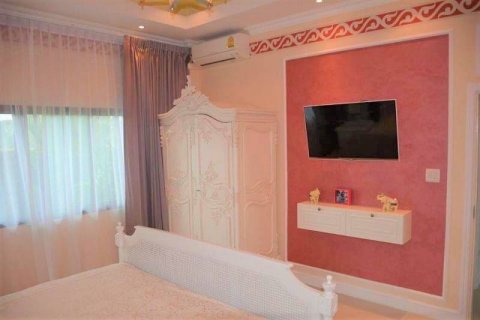 House in Pattaya, Thailand 3 bedrooms № 21805 - photo 3