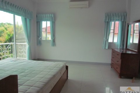 House in Pattaya, Thailand 4 bedrooms № 20878 - photo 26