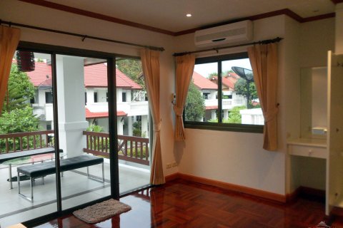 House in Pattaya, Thailand 3 bedrooms № 23006 - photo 14