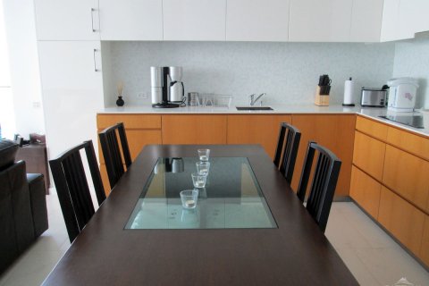 Condo in Pattaya, Thailand, 3 bedrooms  № 23616 - photo 3