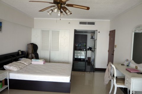 Condo on Jomtien Beach, Pattaya, Thailand, 1 bedroom  № 20671 - photo 13