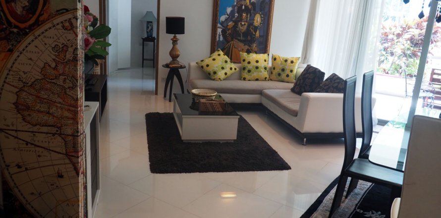 Condo in Pattaya, Thailand, 2 bedrooms  № 20722