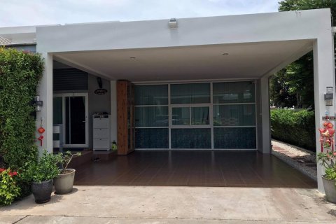 House in Pattaya, Thailand 4 bedrooms № 22348 - photo 20