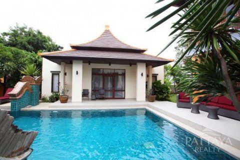 House in Pattaya, Thailand 5 bedrooms № 23997 - photo 8