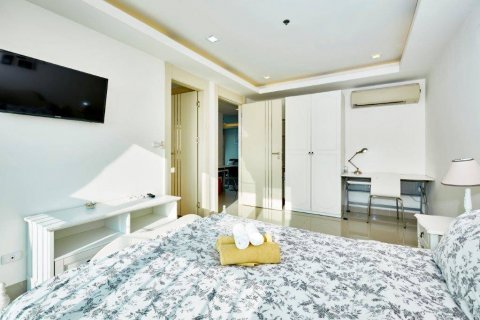 Condo in Pattaya, Thailand, 3 bedrooms  № 21623 - photo 15