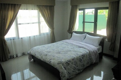 House in Pattaya, Thailand 4 bedrooms № 22897 - photo 11