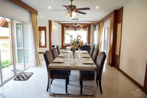 House in Pattaya, Thailand 6 bedrooms № 20788 - photo 9