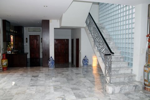 House in Pattaya, Thailand 4 bedrooms № 24169 - photo 9