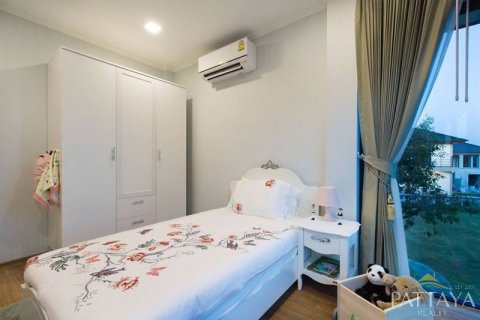 House in Pattaya, Thailand 3 bedrooms № 21400 - photo 19