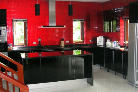 House in Pattaya, Thailand 4 bedrooms № 23209 - photo 12