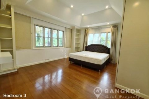 House in Samut Prakan, Thailand 4 bedrooms № 19448 - photo 14