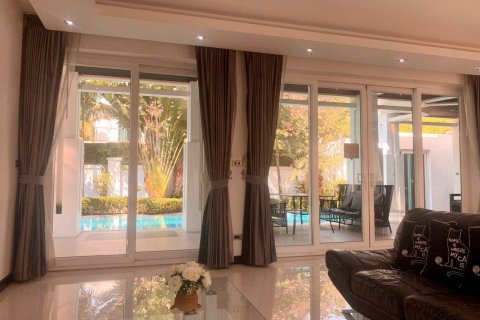 House on Jomtien Beach, Pattaya, Thailand 4 bedrooms № 21988 - photo 5