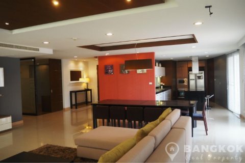 Penthouse in Bangkok, Thailand 3 bedrooms № 19440 - photo 1