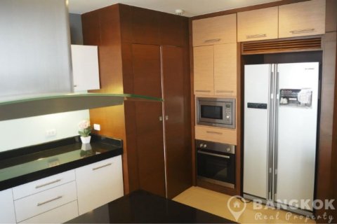 Penthouse in Bangkok, Thailand 3 bedrooms № 19440 - photo 15