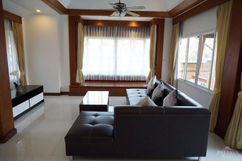 House in Pattaya, Thailand 6 bedrooms № 20788 - photo 6