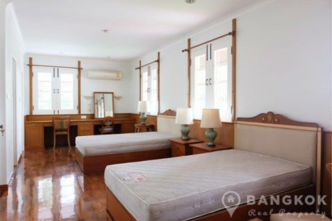 House in Bang Kaeo, Thailand 3 bedrooms № 19466 - photo 8
