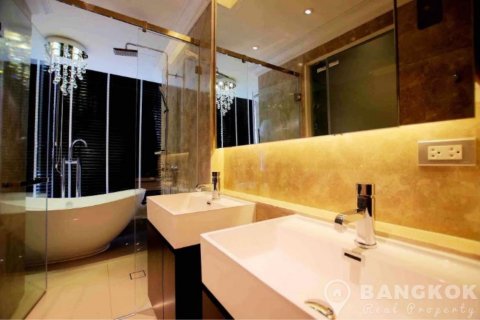 Penthouse in Bangkok, Thailand 3 bedrooms № 19505 - photo 11