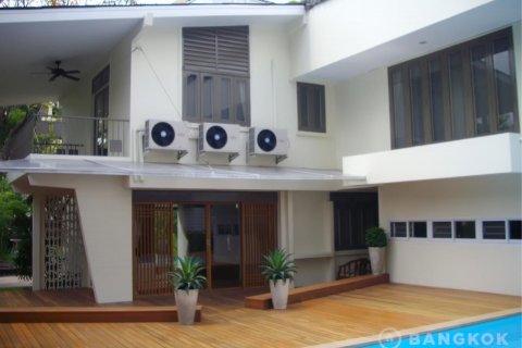 House in Bangkok, Thailand 4 bedrooms № 19453 - photo 9