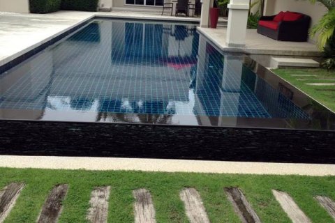 House in Pattaya, Thailand 3 bedrooms № 24102 - photo 3