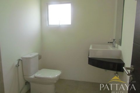 House in Pattaya, Thailand 4 bedrooms № 21101 - photo 24