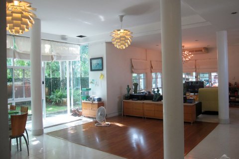 House in Pattaya, Thailand 3 bedrooms № 23181 - photo 3
