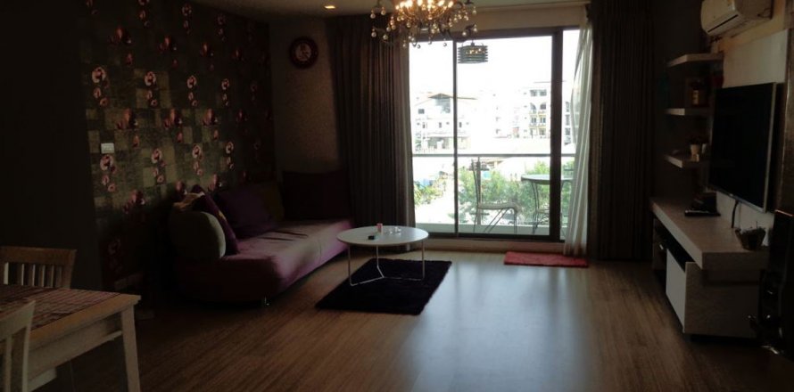 Condo in Pattaya, Thailand, 2 bedrooms  № 20142