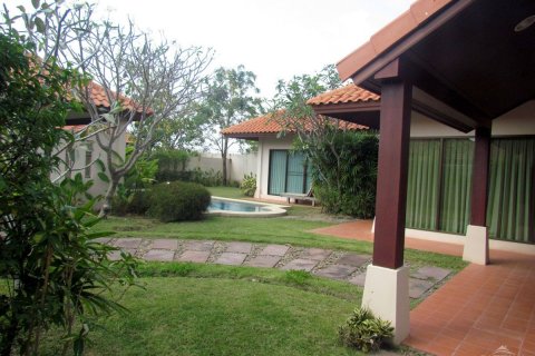 House in Pattaya, Thailand 3 bedrooms № 24142 - photo 2