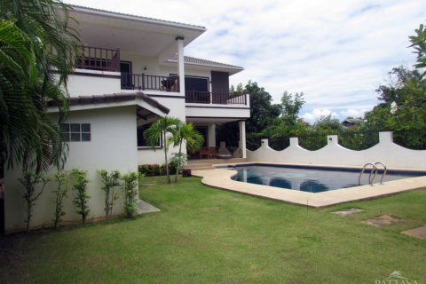 House on Jomtien Beach, Pattaya, Thailand 5 bedrooms № 19959 - photo 10