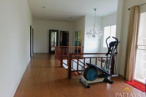 House in Pattaya, Thailand 4 bedrooms № 21236 - photo 29