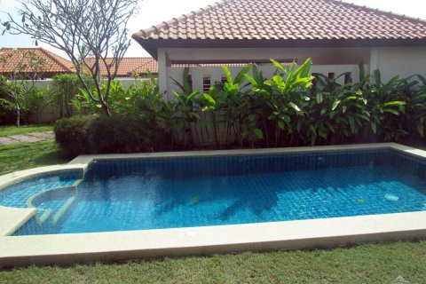 House in Pattaya, Thailand 3 bedrooms № 24142 - photo 27