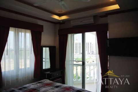 Condo on Jomtien Beach, Pattaya, Thailand, 1 bedroom  № 21186 - photo 6