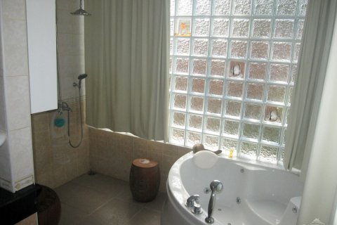 House in Pattaya, Thailand 4 bedrooms № 22891 - photo 17