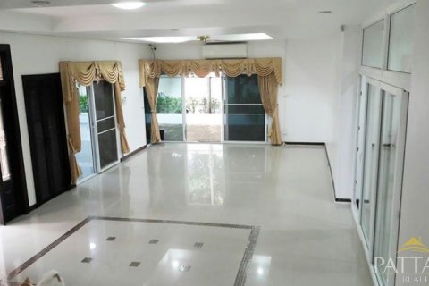 House in Pattaya, Thailand 5 bedrooms № 21319 - photo 7