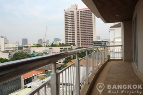 Penthouse in Bangkok, Thailand 3 bedrooms № 19440 - photo 9