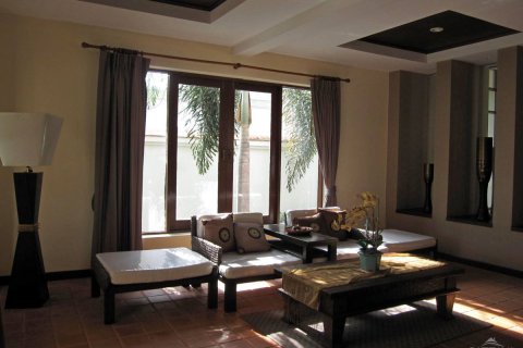 House in Pattaya, Thailand 3 bedrooms № 22753 - photo 1