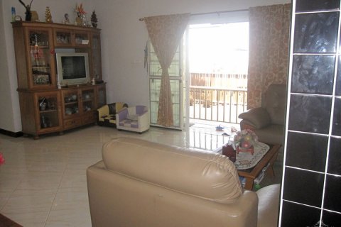 House in Pattaya, Thailand 3 bedrooms № 23037 - photo 2
